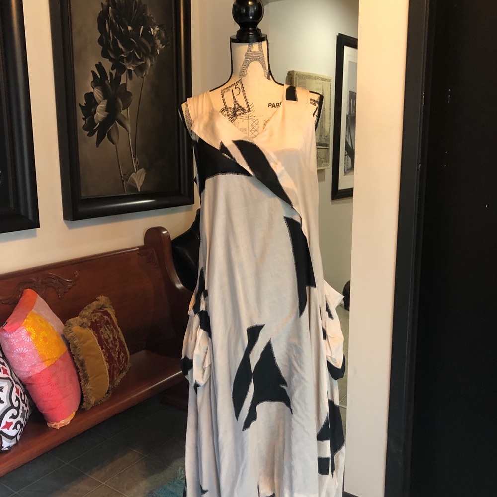EUC Women’s Animale Trapeze Dress